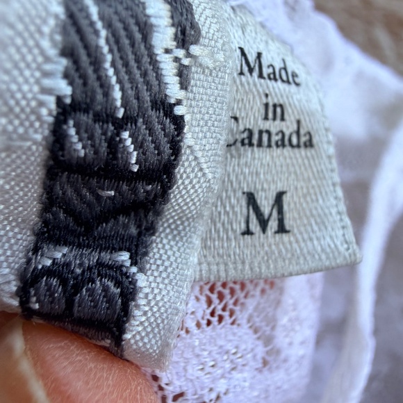 BKE lace white layering tank M - Picture 3 of 3